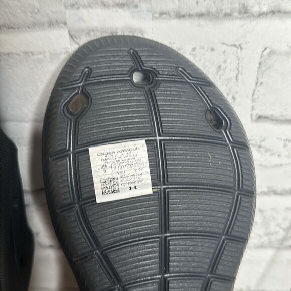Under Armour Mens Sandals Slides Size 8 - Picture 6 of 6
